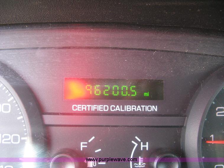 image for item E7923 2011 Ford Crown Victoria Police Interceptor