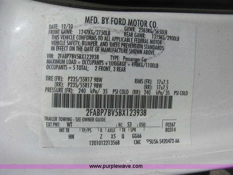 image for item E7923 2011 Ford Crown Victoria Police Interceptor