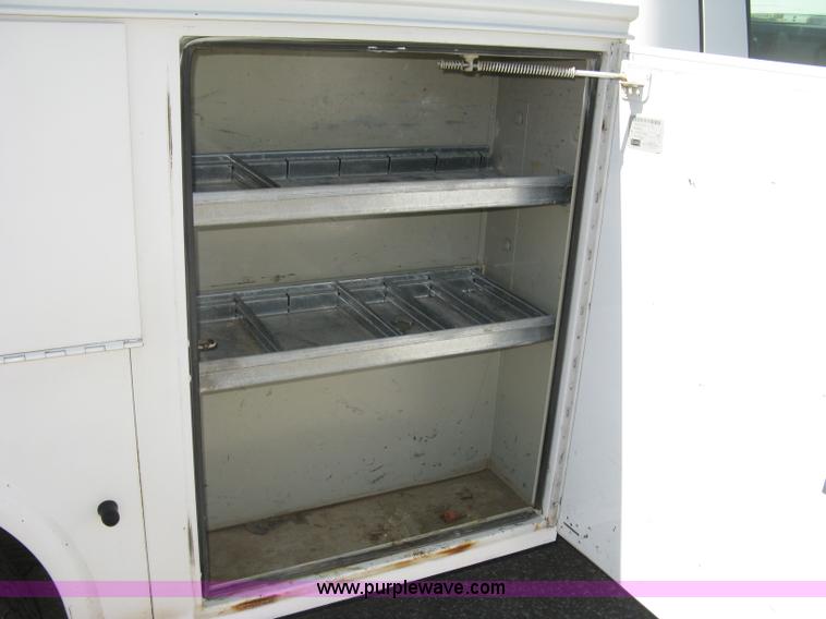 image for item E7924 2008 Ford F250 Super Duty XLT utility truck