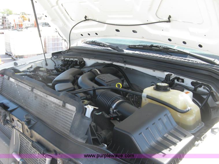 image for item E7924 2008 Ford F250 Super Duty XLT utility truck