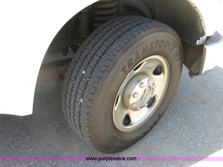 image for item E7924 2008 Ford F250 Super Duty XLT utility truck