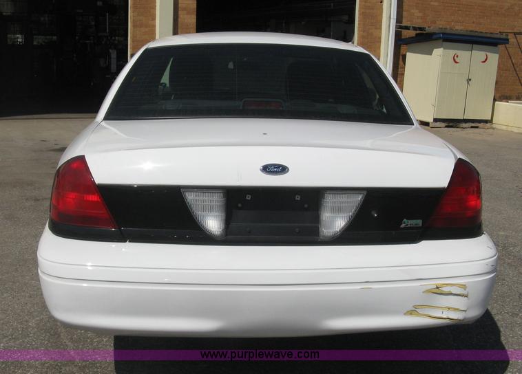 image for item E7925 2011 Ford Crown Victoria Police Interceptor