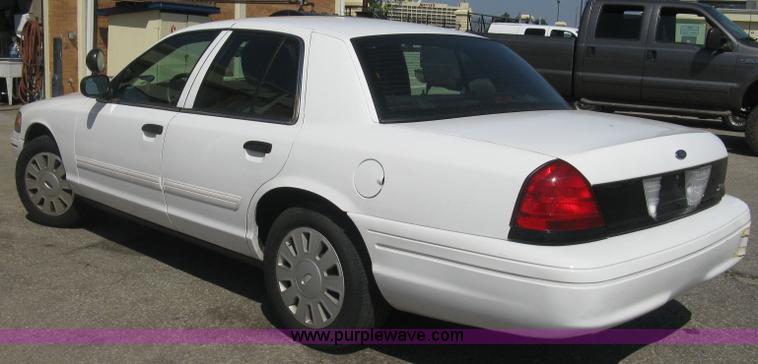 image for item E7925 2011 Ford Crown Victoria Police Interceptor