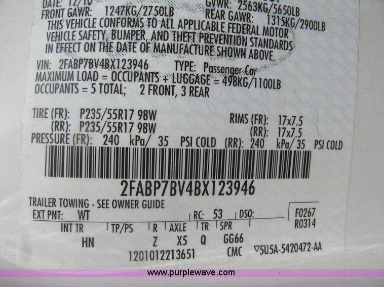 image for item E7925 2011 Ford Crown Victoria Police Interceptor