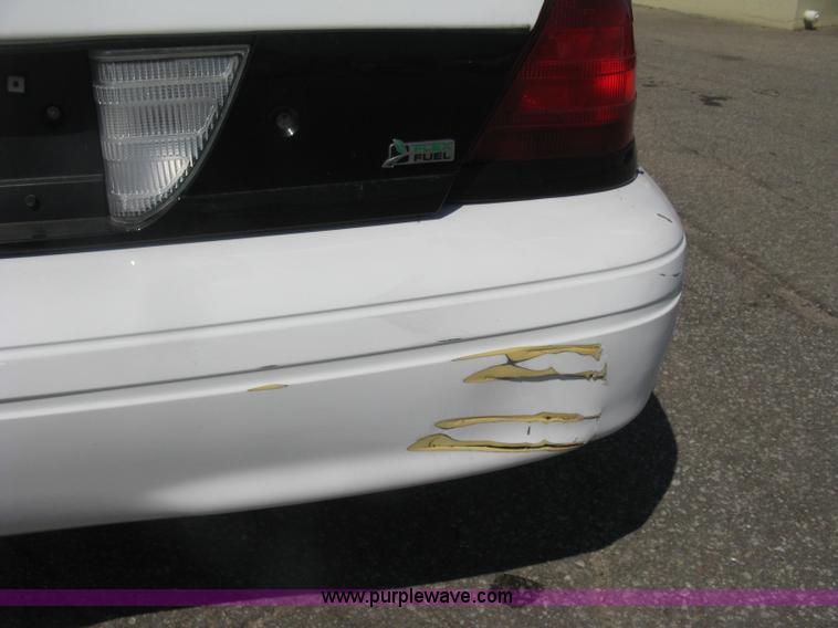 image for item E7925 2011 Ford Crown Victoria Police Interceptor