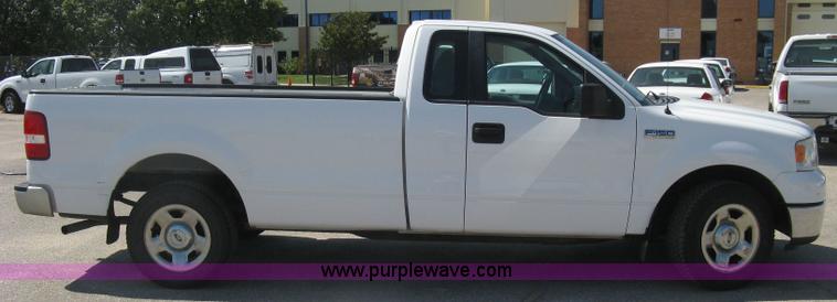 image for item E7926 2007 Ford F150 XLT pickup truck