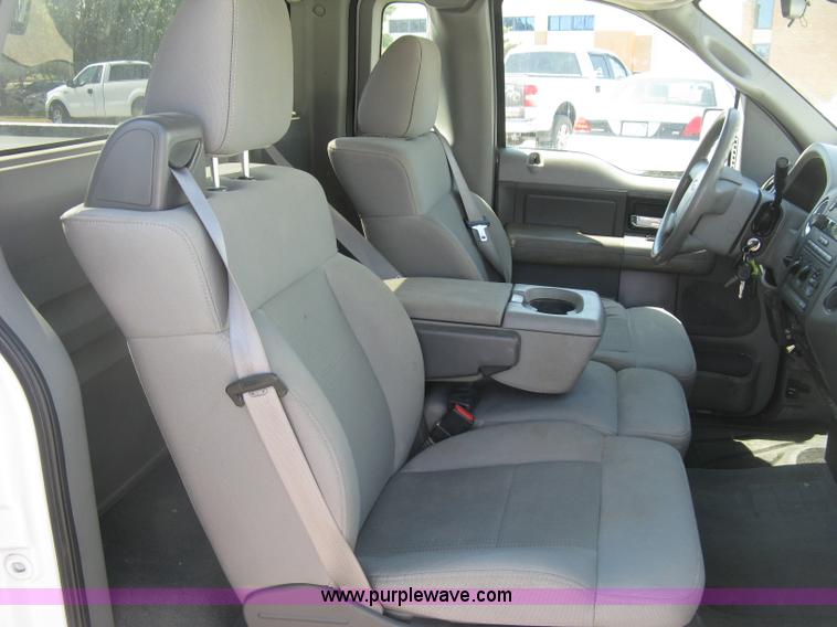 image for item E7926 2007 Ford F150 XLT pickup truck