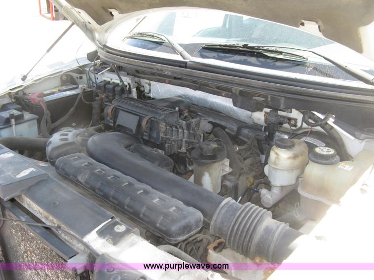 image for item E7926 2007 Ford F150 XLT pickup truck