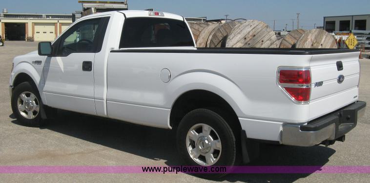 image for item E7927 2010 Ford F150 XLT pickup truck
