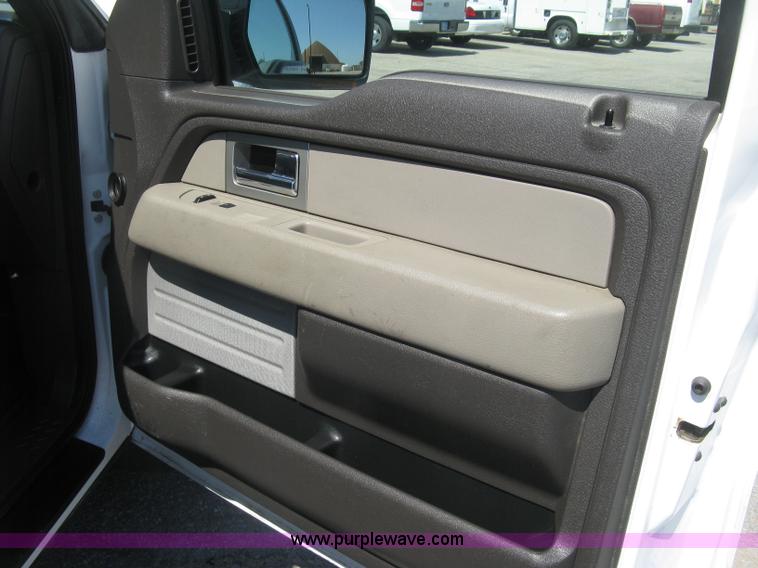 image for item E7927 2010 Ford F150 XLT pickup truck