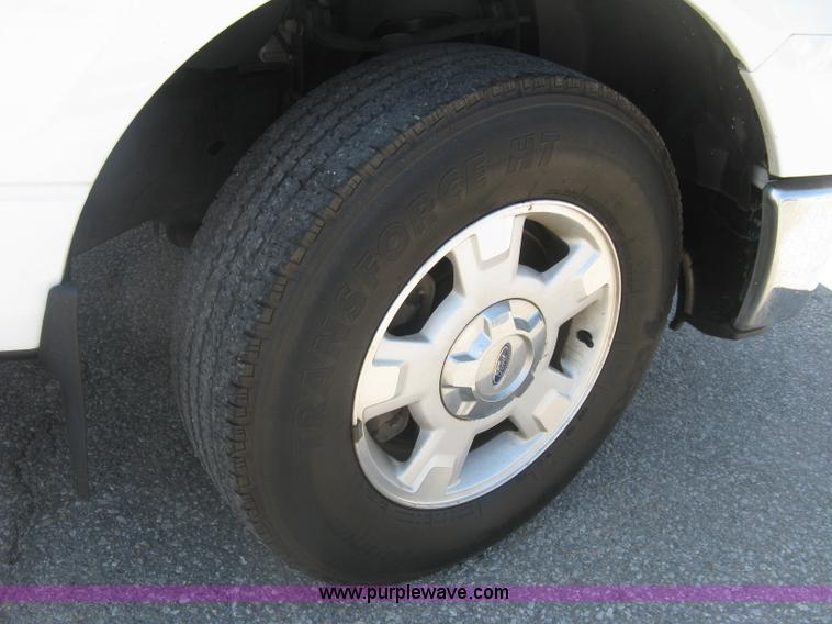 image for item E7927 2010 Ford F150 XLT pickup truck