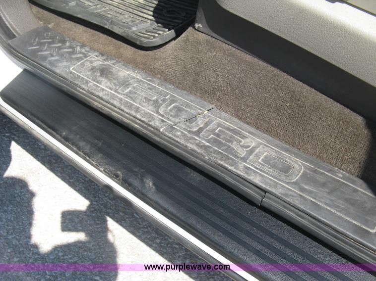 image for item E7927 2010 Ford F150 XLT pickup truck