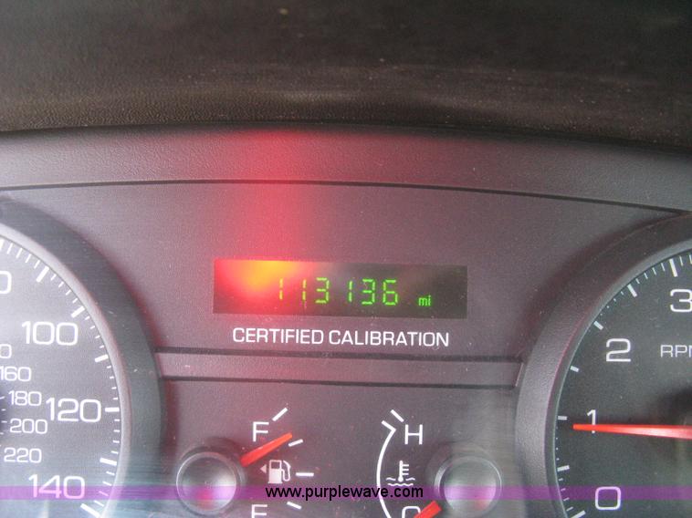 image for item E7928 2011 Ford Crown Victoria Police Interceptor