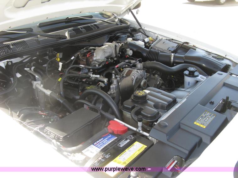 image for item E7928 2011 Ford Crown Victoria Police Interceptor