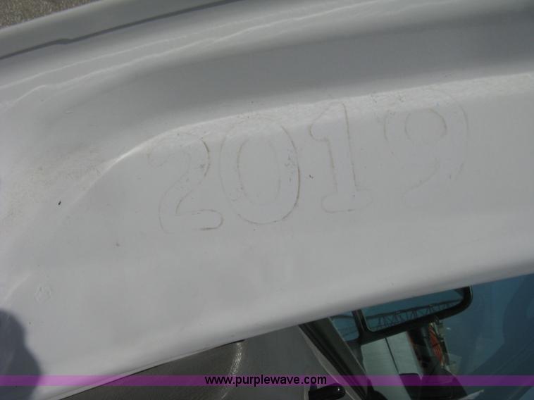 image for item E7930 2006 Ford F250 Super Duty XLT Crew Cab pickup truck