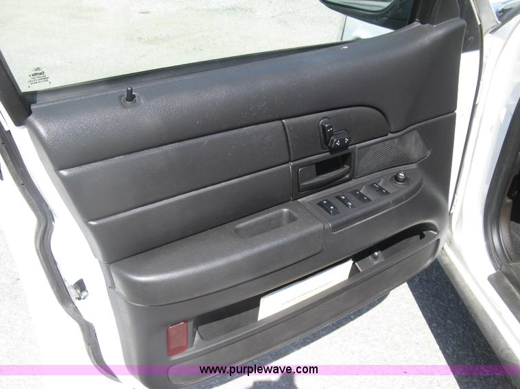 image for item E7931 2011 Ford Crown Victoria Police Interceptor