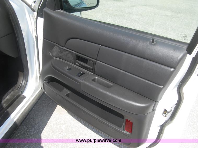 image for item E7931 2011 Ford Crown Victoria Police Interceptor