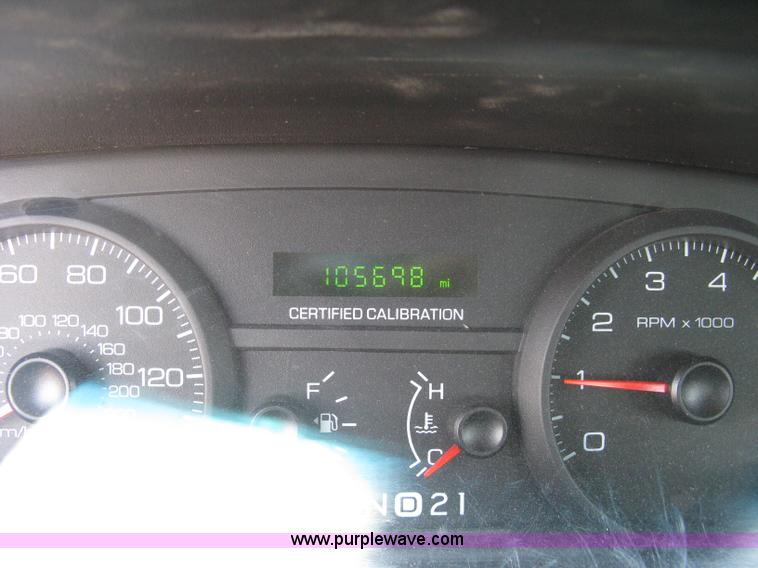 image for item E7932 2011 Ford Crown Victoria Police Interceptor