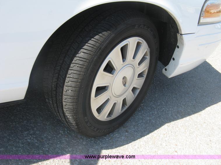 image for item E7932 2011 Ford Crown Victoria Police Interceptor