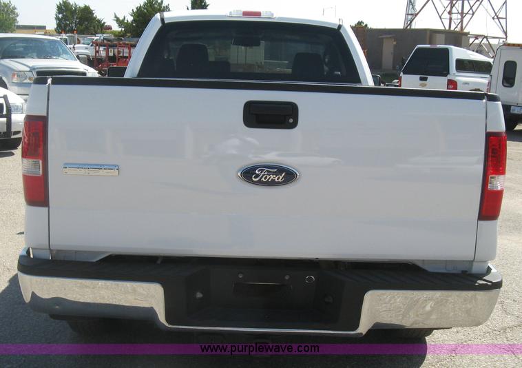 image for item E7933 2008 Ford F150 XLT pickup truck