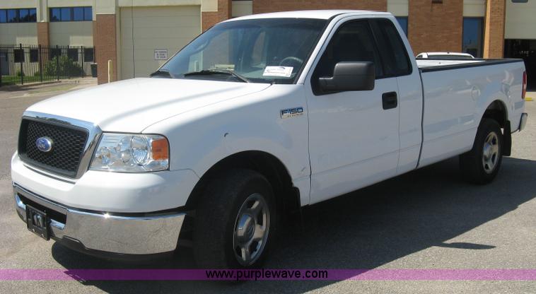 image for item E7933 2008 Ford F150 XLT pickup truck