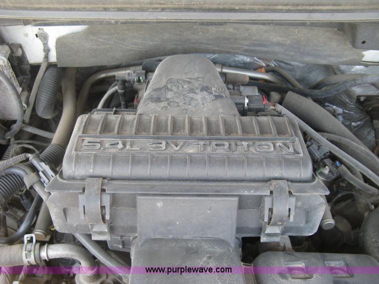 image for item E7933 2008 Ford F150 XLT pickup truck