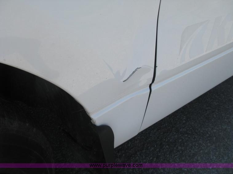 image for item E7933 2008 Ford F150 XLT pickup truck