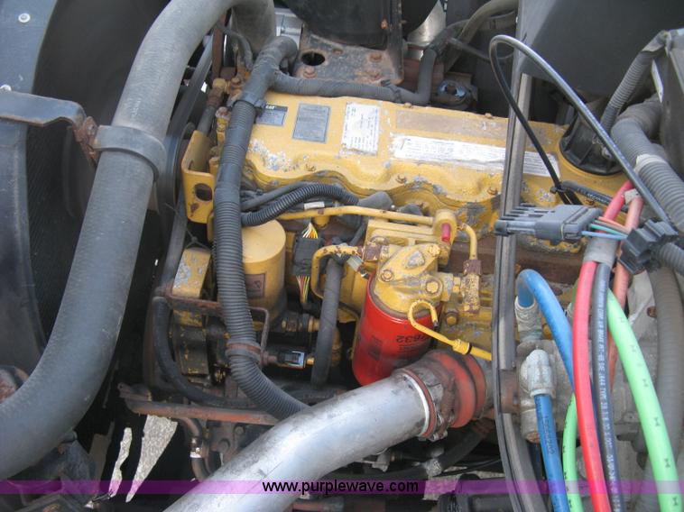 image for item E7939 2001 GMC C7500 dump truck