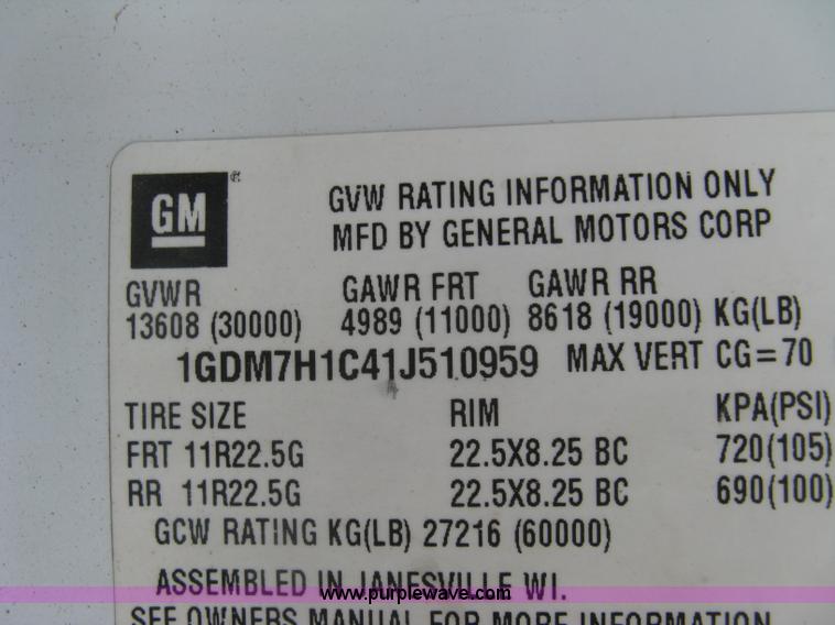 image for item E7939 2001 GMC C7500 dump truck