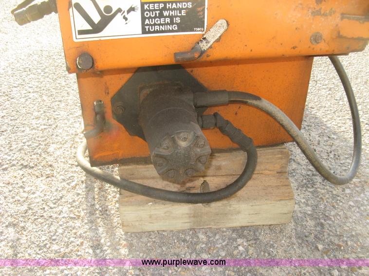 image for item E7939 2001 GMC C7500 dump truck