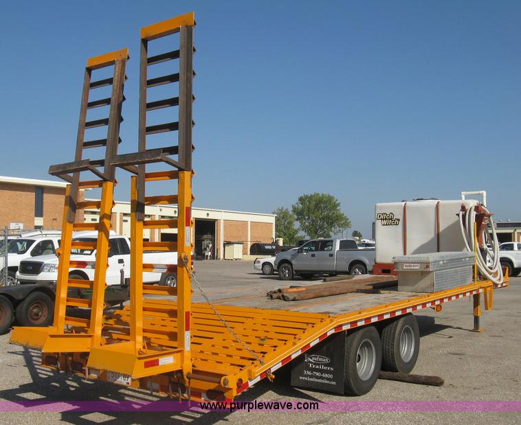 image for item E7941 2013 Kaufman equipment trailer