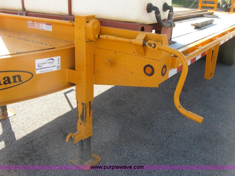 image for item E7941 2013 Kaufman equipment trailer