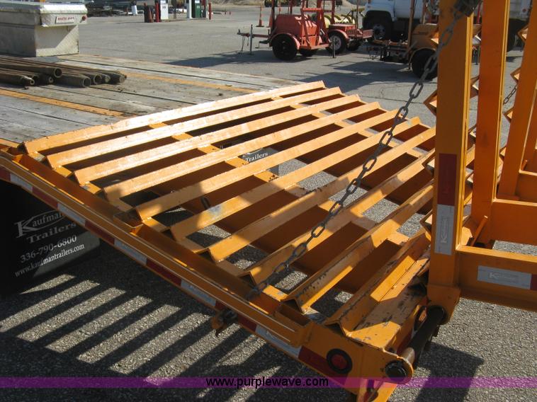 image for item E7941 2013 Kaufman equipment trailer