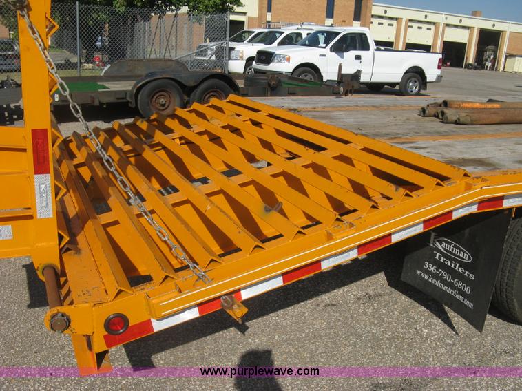 image for item E7941 2013 Kaufman equipment trailer