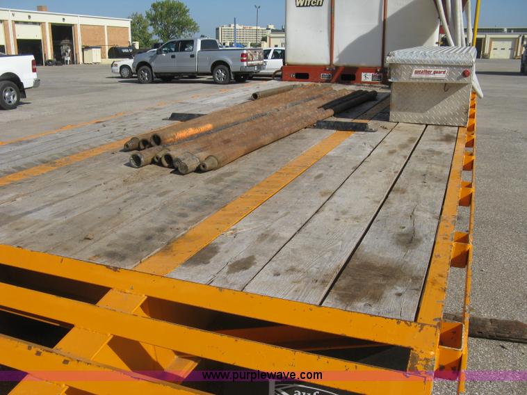 image for item E7941 2013 Kaufman equipment trailer