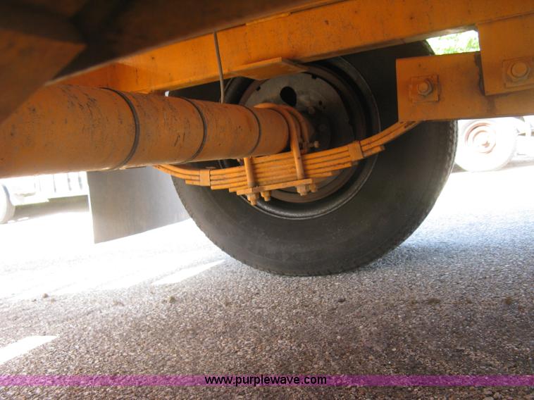 image for item E7941 2013 Kaufman equipment trailer