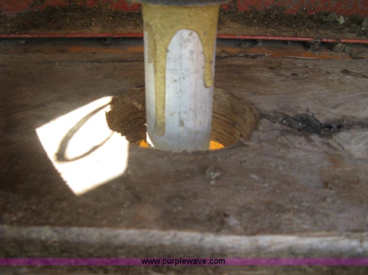 image for item E7941 2013 Kaufman equipment trailer