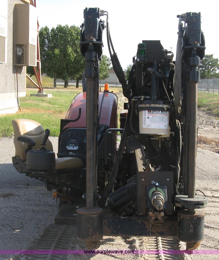 image for item E7942 2005 Ditch Witch JT2020 Mach 1 directional drill