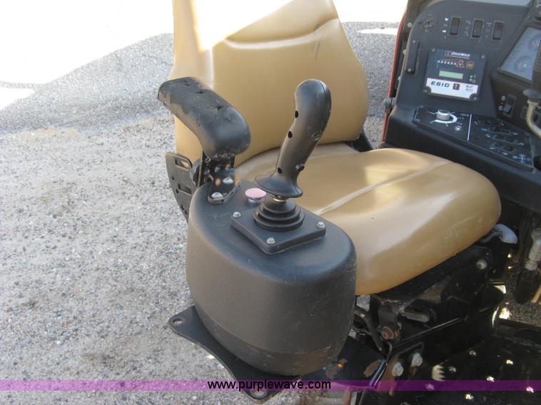 image for item E7942 2005 Ditch Witch JT2020 Mach 1 directional drill