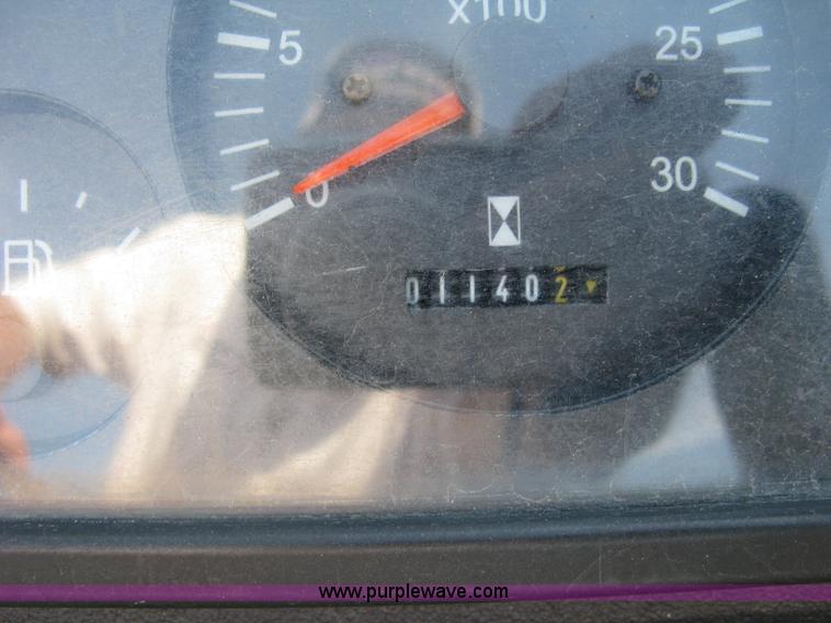 image for item E7942 2005 Ditch Witch JT2020 Mach 1 directional drill