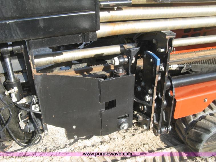 image for item E7942 2005 Ditch Witch JT2020 Mach 1 directional drill