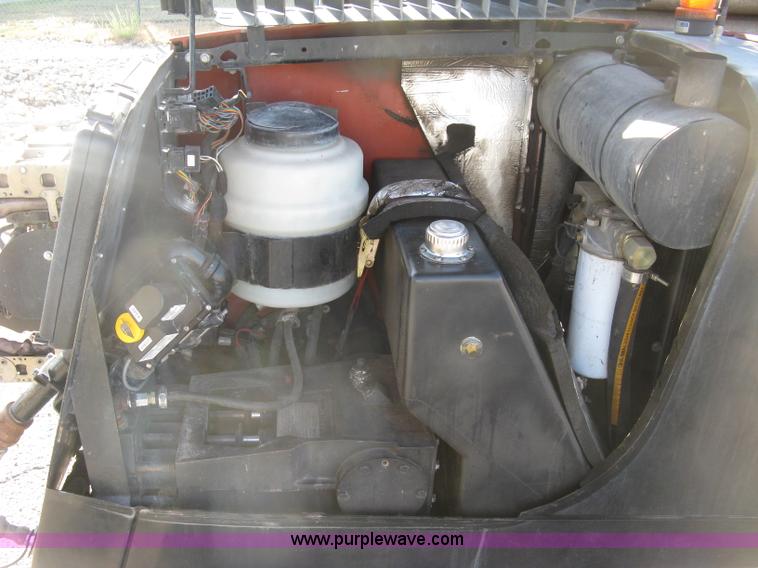 image for item E7942 2005 Ditch Witch JT2020 Mach 1 directional drill