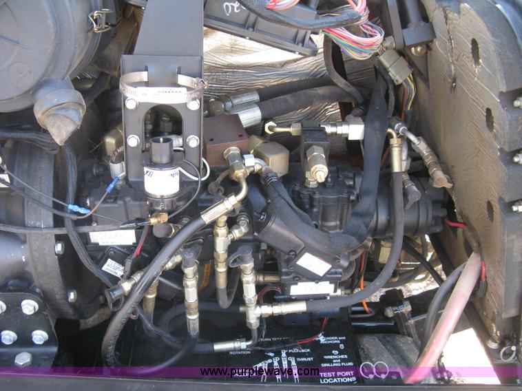 image for item E7942 2005 Ditch Witch JT2020 Mach 1 directional drill