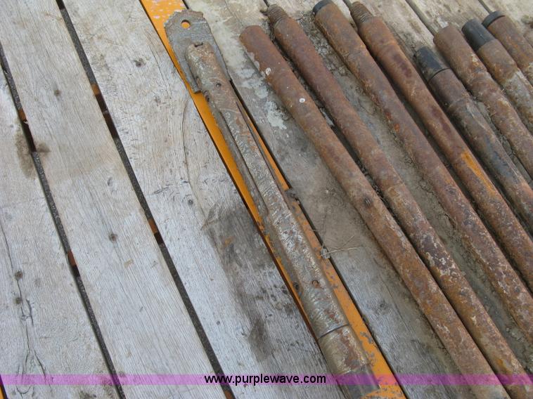 image for item E7942 2005 Ditch Witch JT2020 Mach 1 directional drill