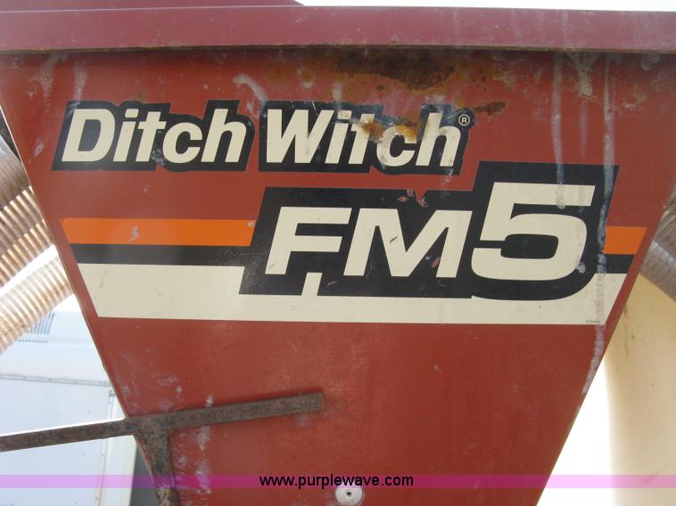 image for item E7942 2005 Ditch Witch JT2020 Mach 1 directional drill