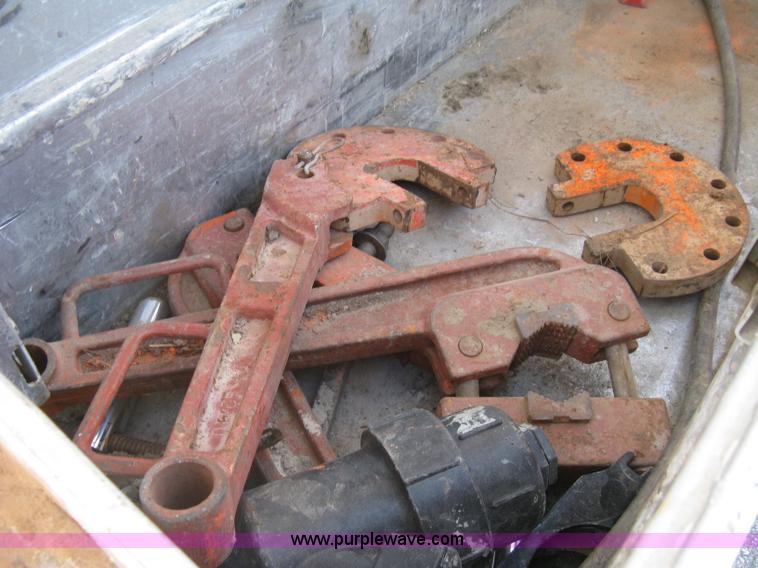 image for item E7942 2005 Ditch Witch JT2020 Mach 1 directional drill