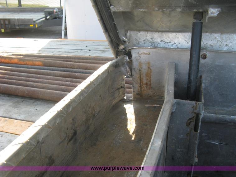 image for item E7942 2005 Ditch Witch JT2020 Mach 1 directional drill