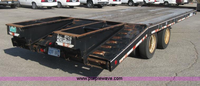 image for item E7943 2000 Felling FT32 equipment trailer