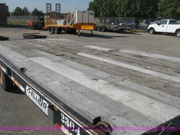 image for item E7943 2000 Felling FT32 equipment trailer