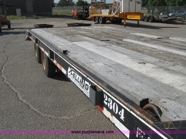 image for item E7943 2000 Felling FT32 equipment trailer